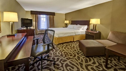 Holiday Inn Express Murfreesboro Central an IHG Hotel - image 14