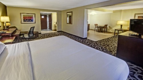 Holiday Inn Express Murfreesboro Central an IHG Hotel - image 15