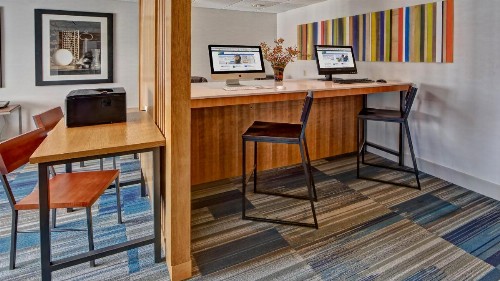 Holiday Inn Express Murfreesboro Central an IHG Hotel - image 17