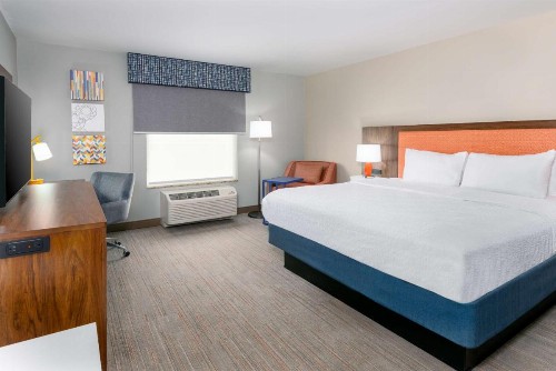 Hampton Inn & Suites Murfreesboro - image 10