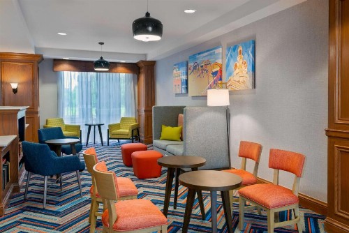 Hampton Inn & Suites Murfreesboro - image 16