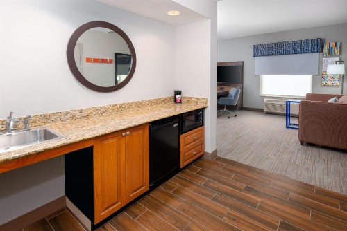 Hampton Inn & Suites Murfreesboro - image 30