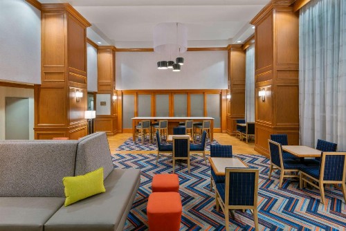 Hampton Inn & Suites Murfreesboro - image 31