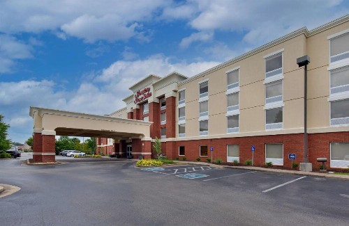 Hampton Inn & Suites Murfreesboro - image 49