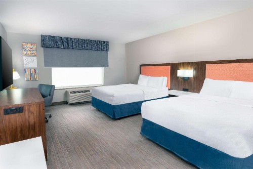 Hampton Inn & Suites Murfreesboro - image 8