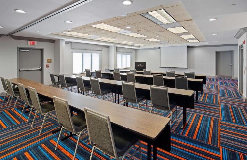 Hampton Inn & Suites Murfreesboro - image 9