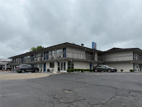 Motel 6-Murfreesboro TN - image 1