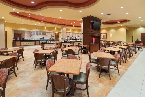 Embassy Suites Murfreesboro - Hotel & Conference Center - image 14