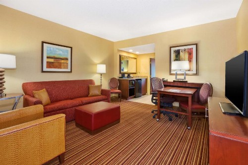 Embassy Suites Murfreesboro - Hotel & Conference Center - image 21