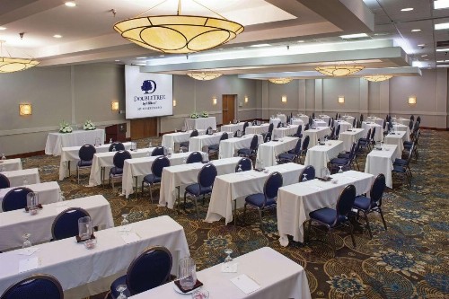 DoubleTree by Hilton Murfreesboro - image 25