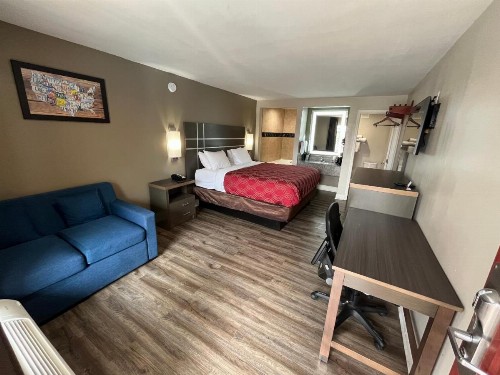 Econo Lodge Inn & Suites Murfreesboro - image 30