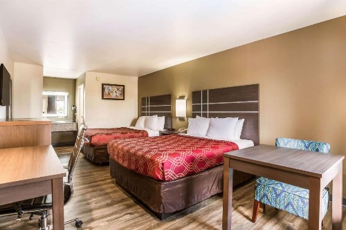 Econo Lodge Inn & Suites Murfreesboro - image 37