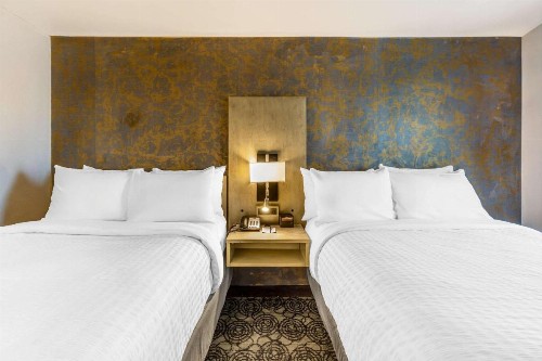 Clarion Inn Murfreesboro - image 2