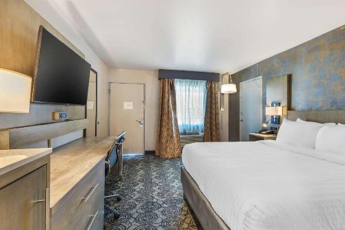 Clarion Inn Murfreesboro - image 8
