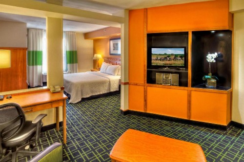Fairfield Inn & Suites by Marriott Murfreesboro - image 8