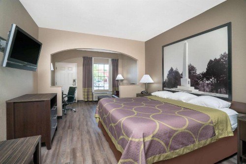 Super 8 by Wyndham Murfreesboro - image 24
