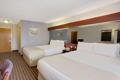 Microtel Inn by Wyndham - Murfreesboro - image 12