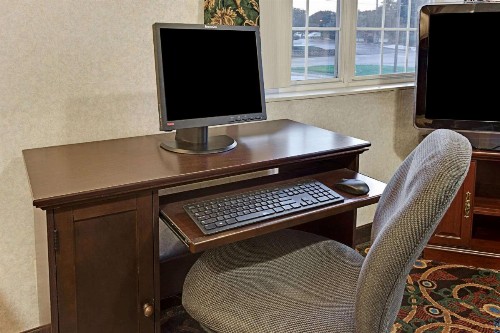 Microtel Inn by Wyndham - Murfreesboro - image 13