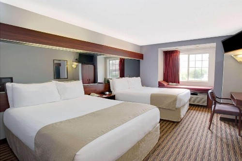 Microtel Inn by Wyndham - Murfreesboro - image 17