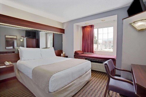 Microtel Inn by Wyndham - Murfreesboro - image 3
