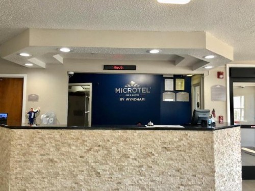 Microtel Inn by Wyndham - Murfreesboro - image 7