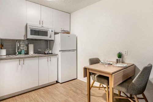 InTown Suites Extended Stay Murfreesboro TN Old Fort Pkwy - image 2