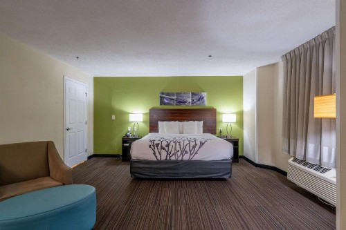 Sleep Inn Murfreesboro - image 15