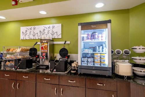 Sleep Inn Murfreesboro - image 19