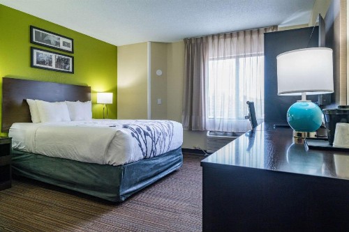 Sleep Inn Murfreesboro - image 4