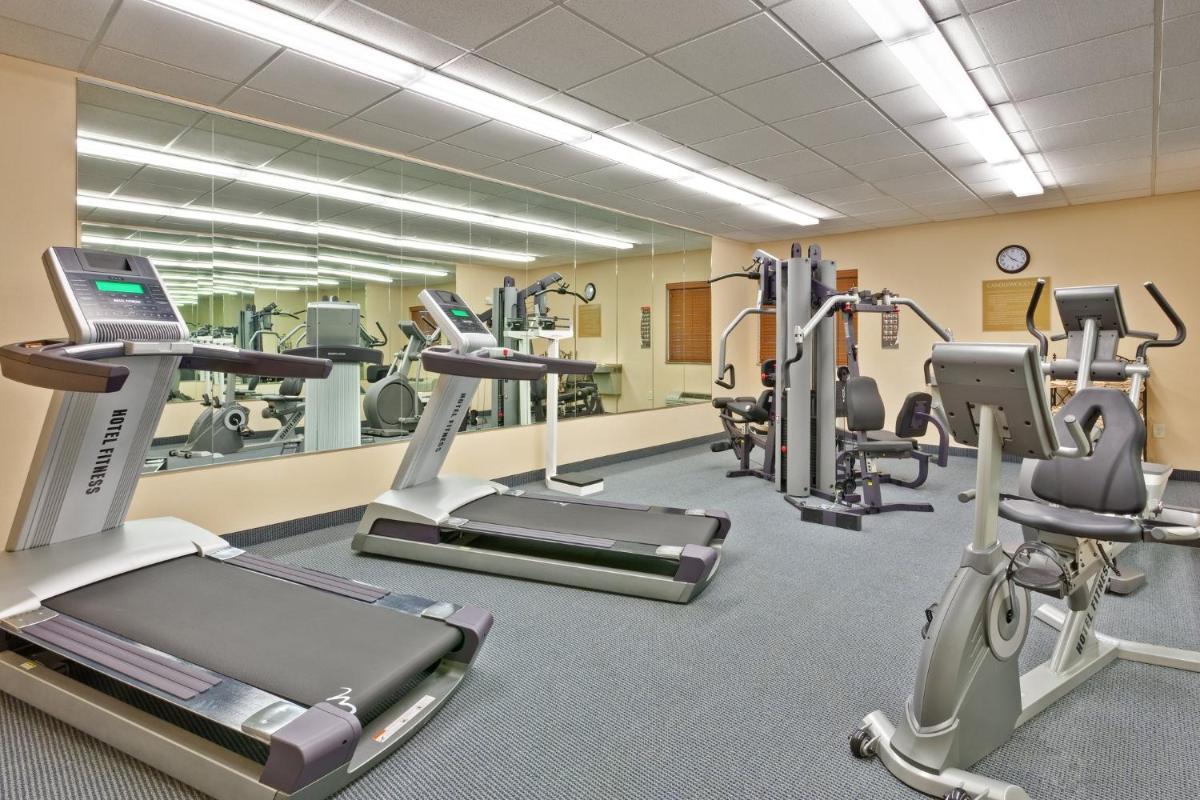Candlewood Suites Murfreesboro an IHG Hotel - image 3