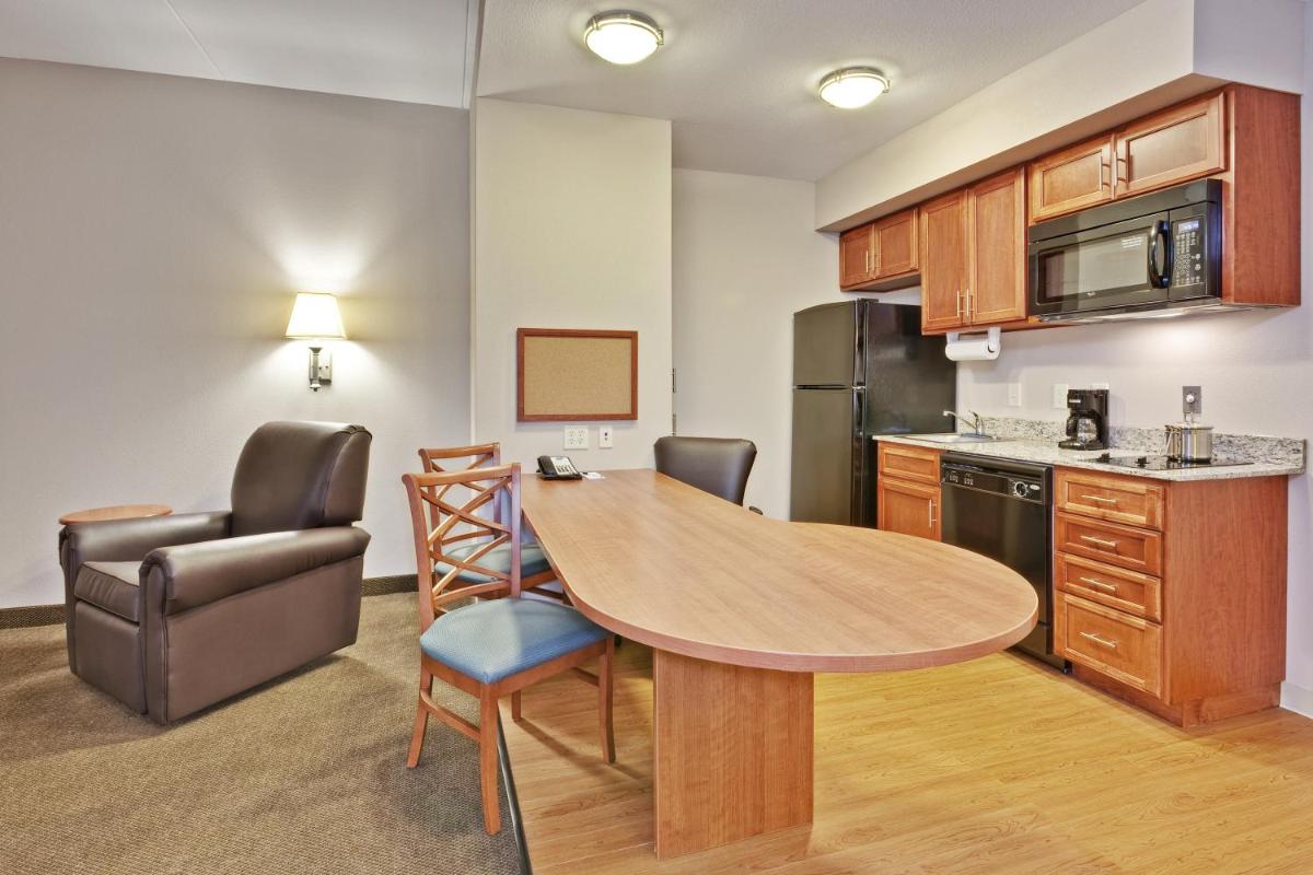 Candlewood Suites Murfreesboro an IHG Hotel - image 6