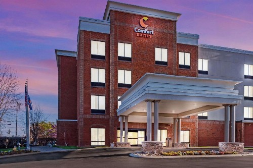Comfort Suites Murfreesboro - image 35