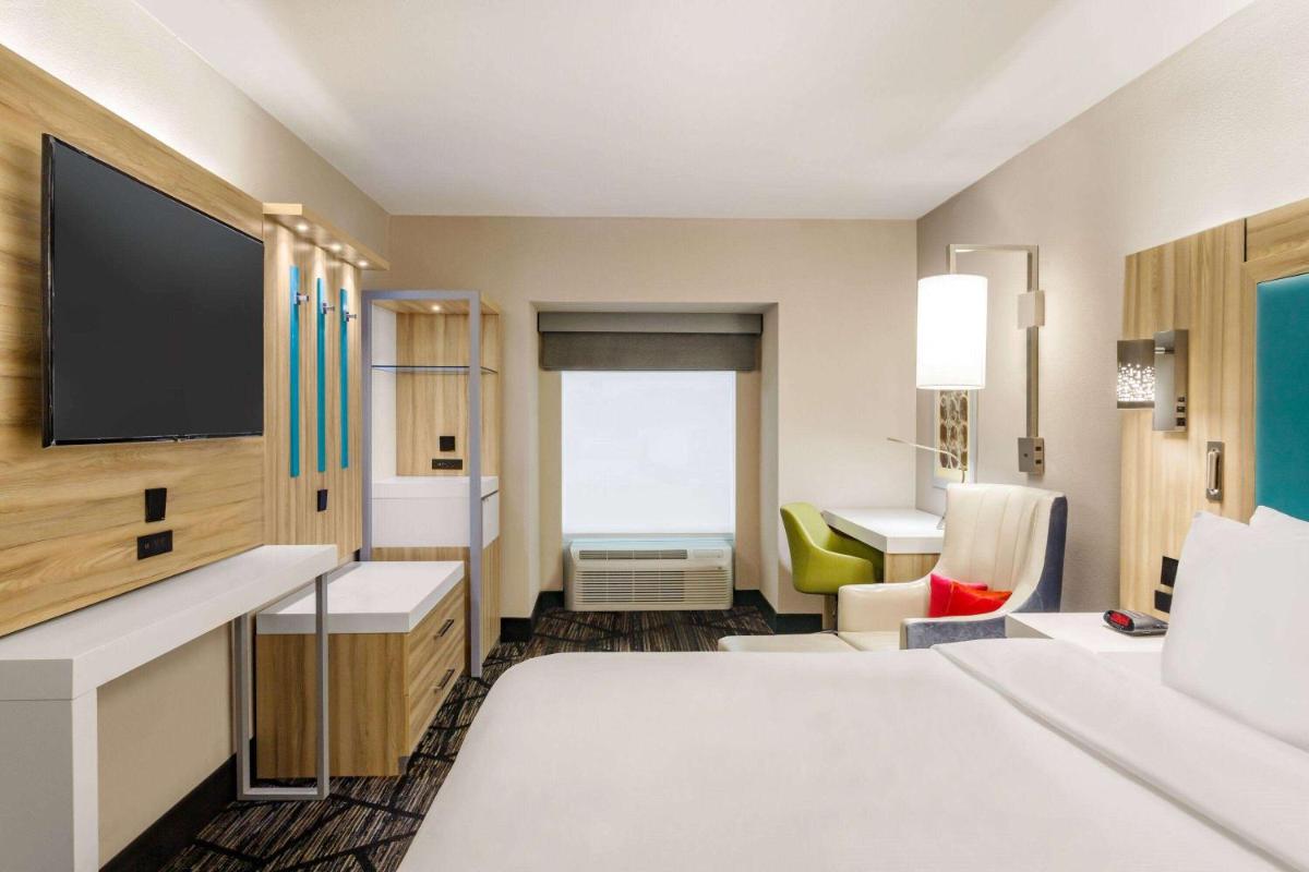 Wingate by Wyndham Murfreesboro - image 4