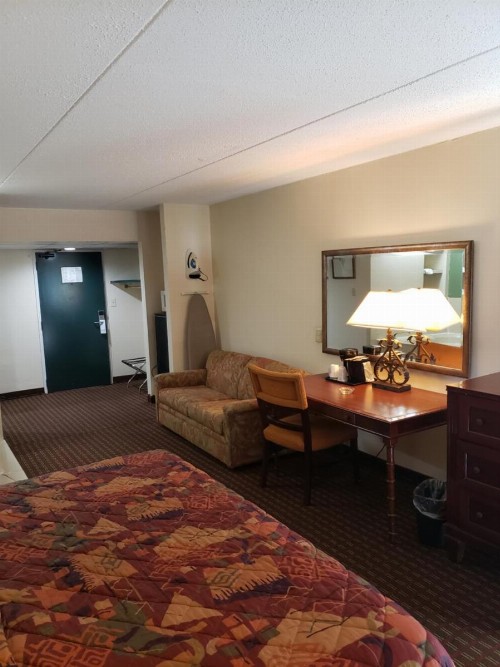 Select Inn Murfreesboro - image 14