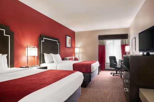 Days Inn & Suites by Wyndham Murfreesboro - image 15