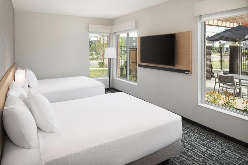 Hyatt Place Murfreesboro - image 1