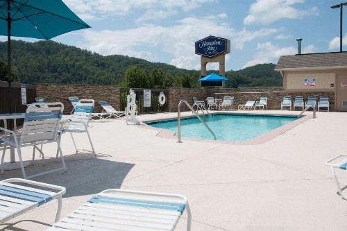 Hampton Inn Murphy - image 1