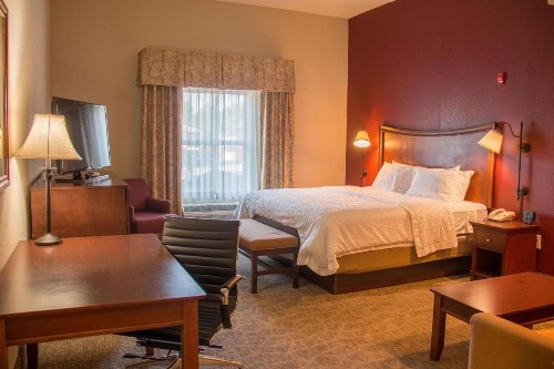 Hampton Inn Murphy - image 34