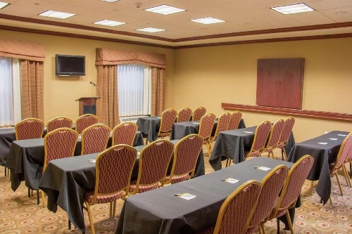 Hampton Inn Murphy - image 36