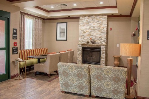 Hampton Inn Murphy - image 4