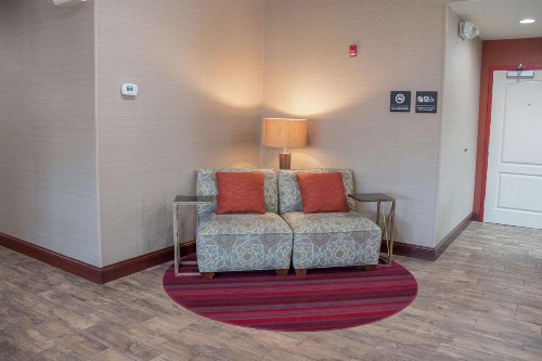 Hampton Inn Murphy - image 5
