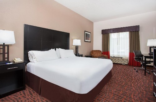 Holiday Inn Express & Suites Murphy an IHG Hotel - image 24