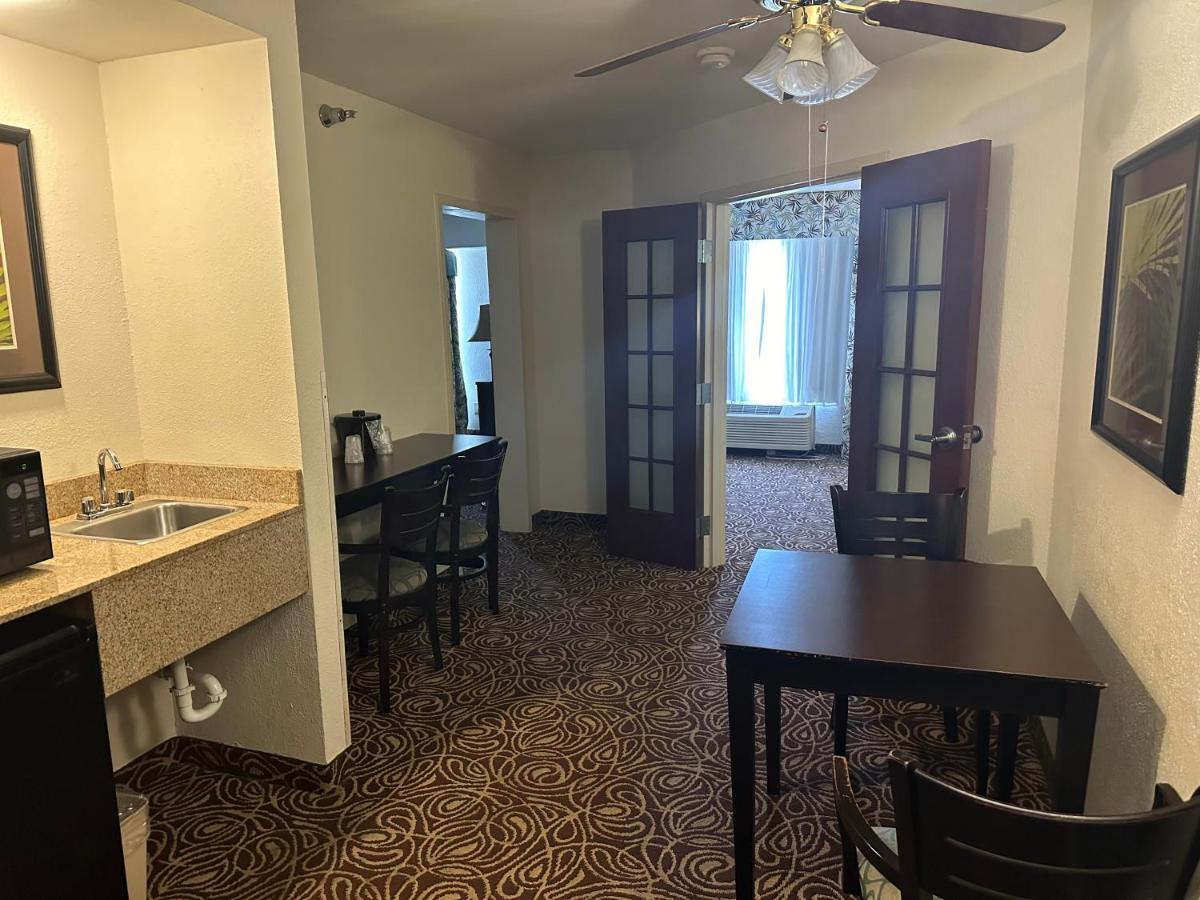 Country Inn & Suites by Radisson Murrells Inlet SC - image 6