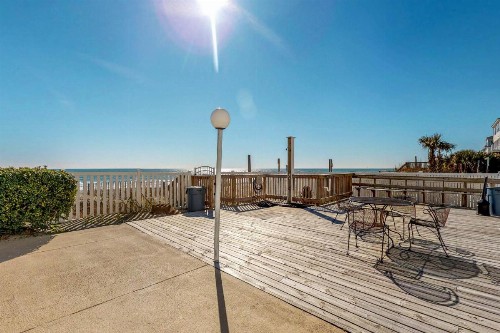 South Paradise - image 5