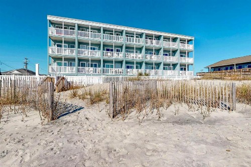 South Paradise - image 9