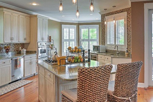 Spacious Lakefront Retreat with Fishing Dock and Deck! - image 6