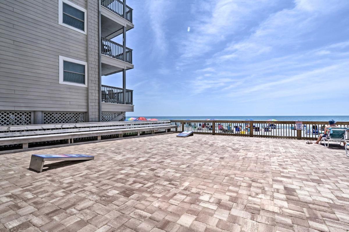 Family-Friendly Garden City Beach Getaway! - image 6
