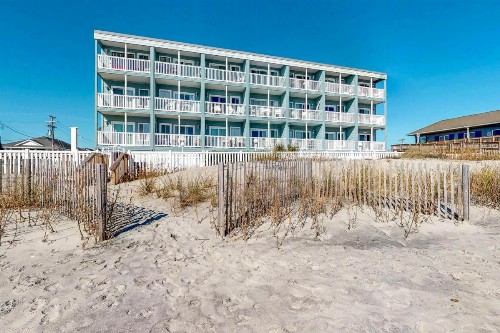 Beachfront Blessing - image 9