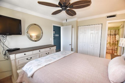 1004 Waters Edge Resort condo - image 16