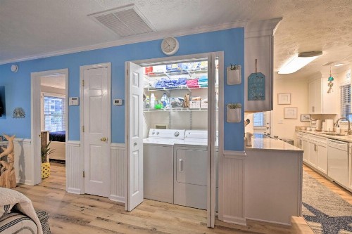 Murrells Inlet Home - Steps to the Beach! - image 6